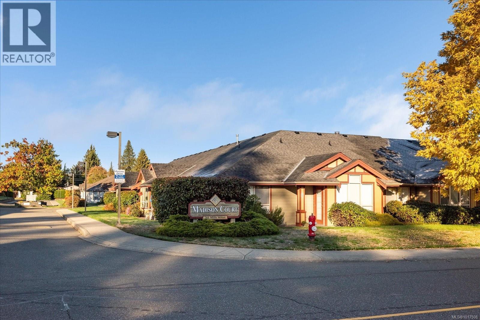 703 261 Mills St, Parksville, British Columbia  V9P 2N5 - Photo 2 - 1017508