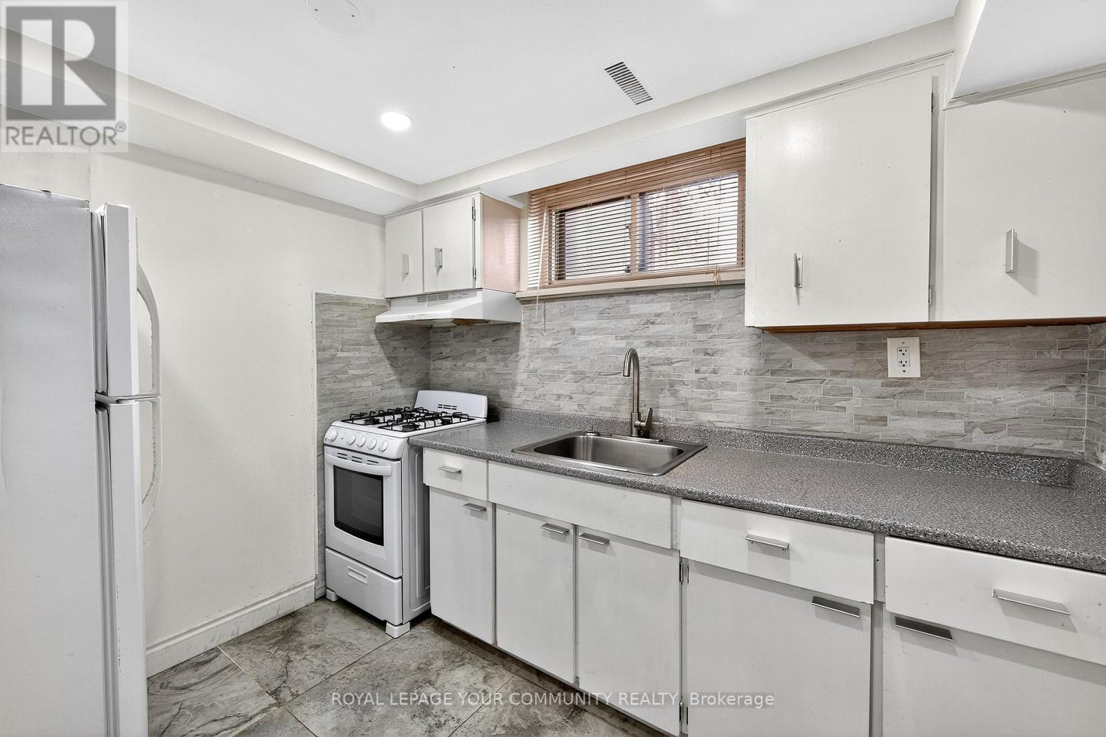 55 Milady Road, Toronto, Ontario  M9L 2H9 - Photo 24 - W12459246