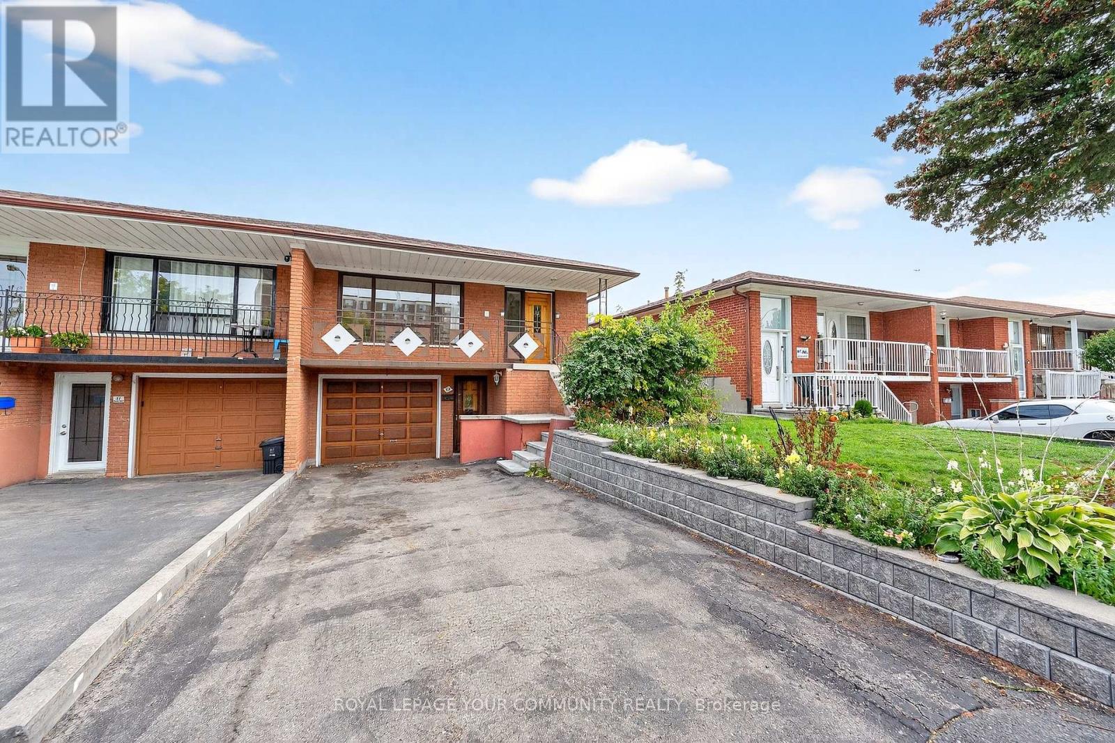 55 Milady Road, Toronto, Ontario  M9L 2H9 - Photo 4 - W12459246