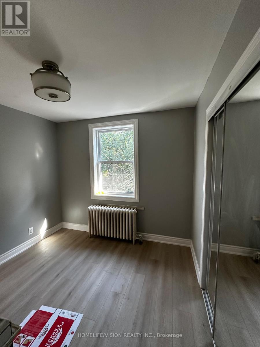 2877a St Clair Avenue E, Toronto, Ontario  M4B 1N4 - Photo 19 - E12435483