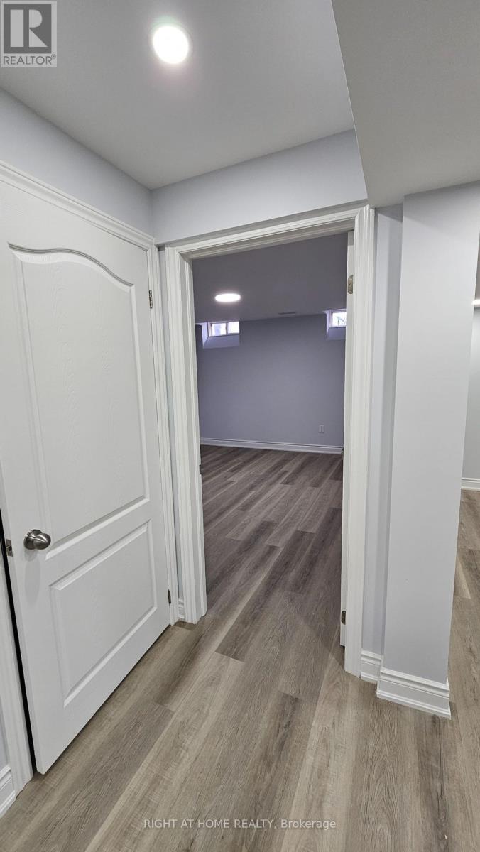 6 Marine Drive, Brampton, Ontario  L6R 2H6 - Photo 14 - W12466293