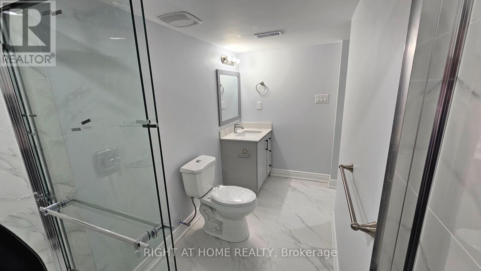 6 Marine Drive, Brampton, Ontario  L6R 2H6 - Photo 30 - W12466293