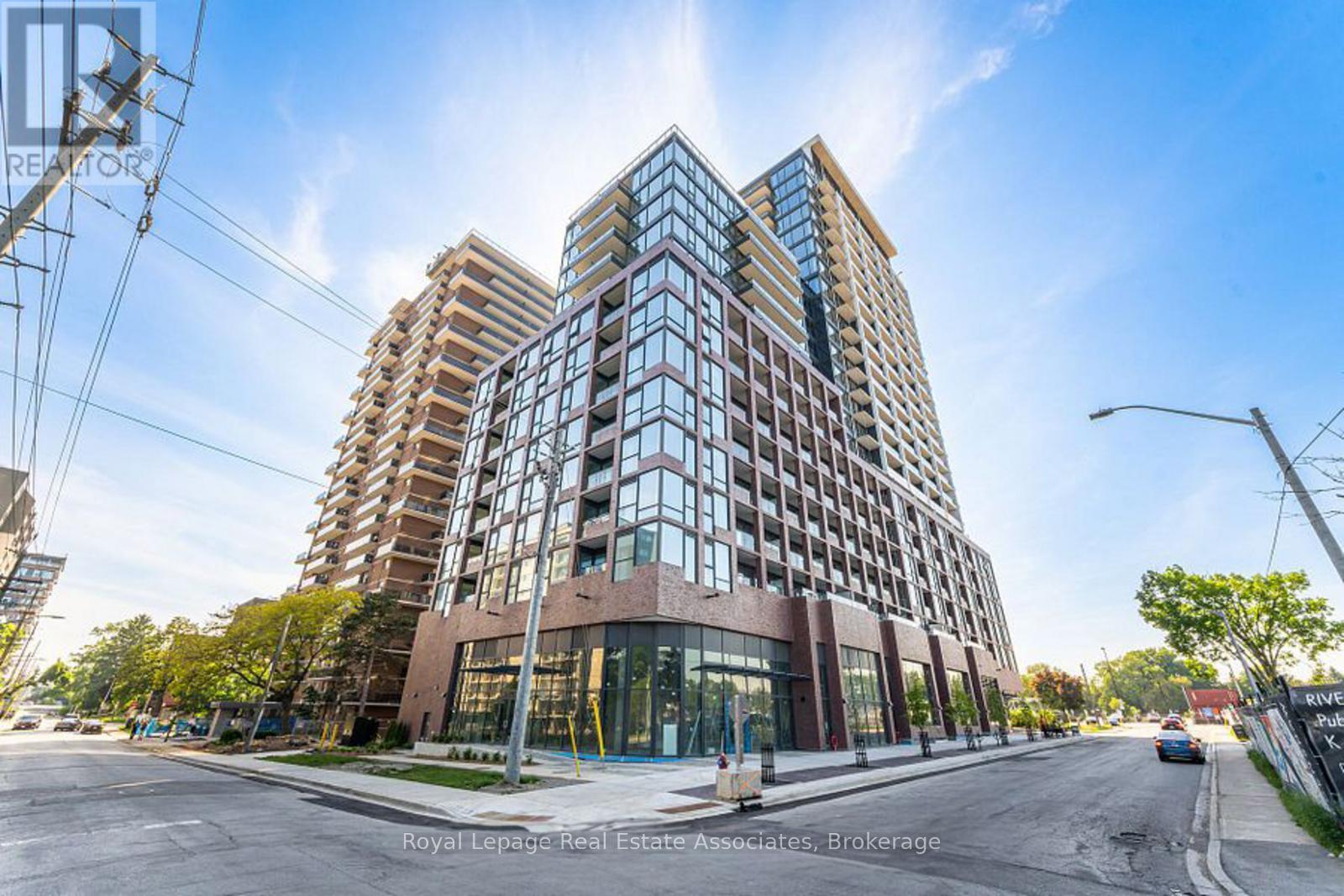 1302 - 28 ANN STREET, Mississauga, Ontario