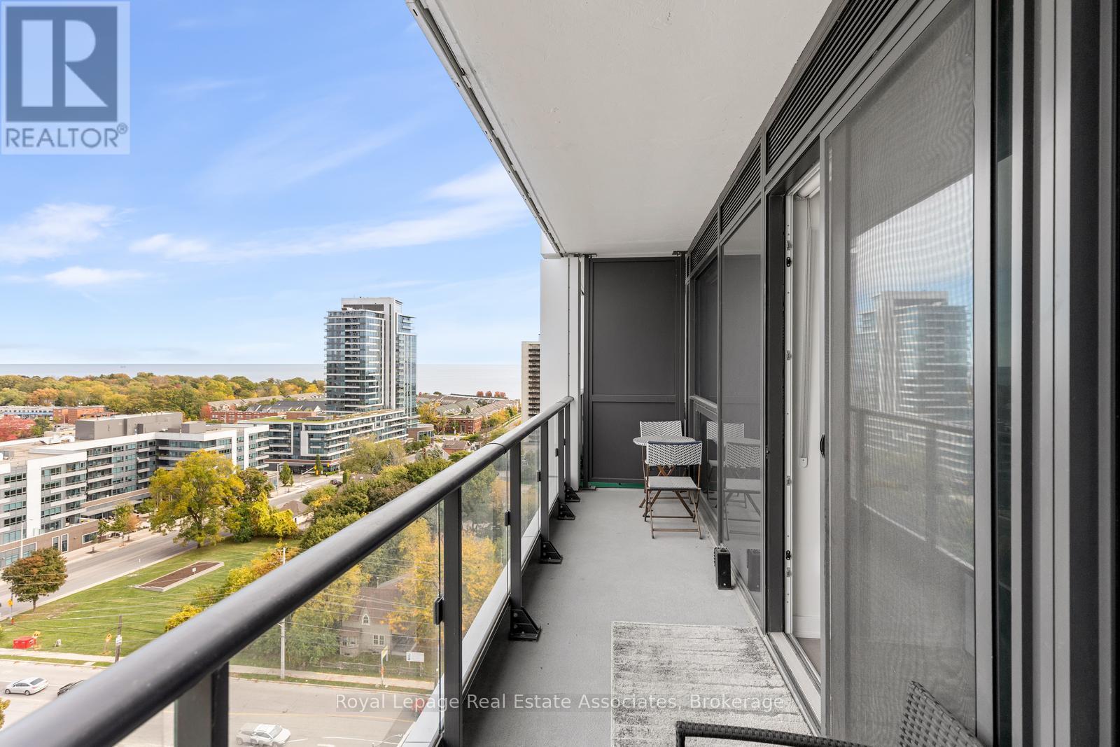 1302 - 28 Ann Street, Mississauga, Ontario  L5G 0E1 - Photo 22 - W12466315