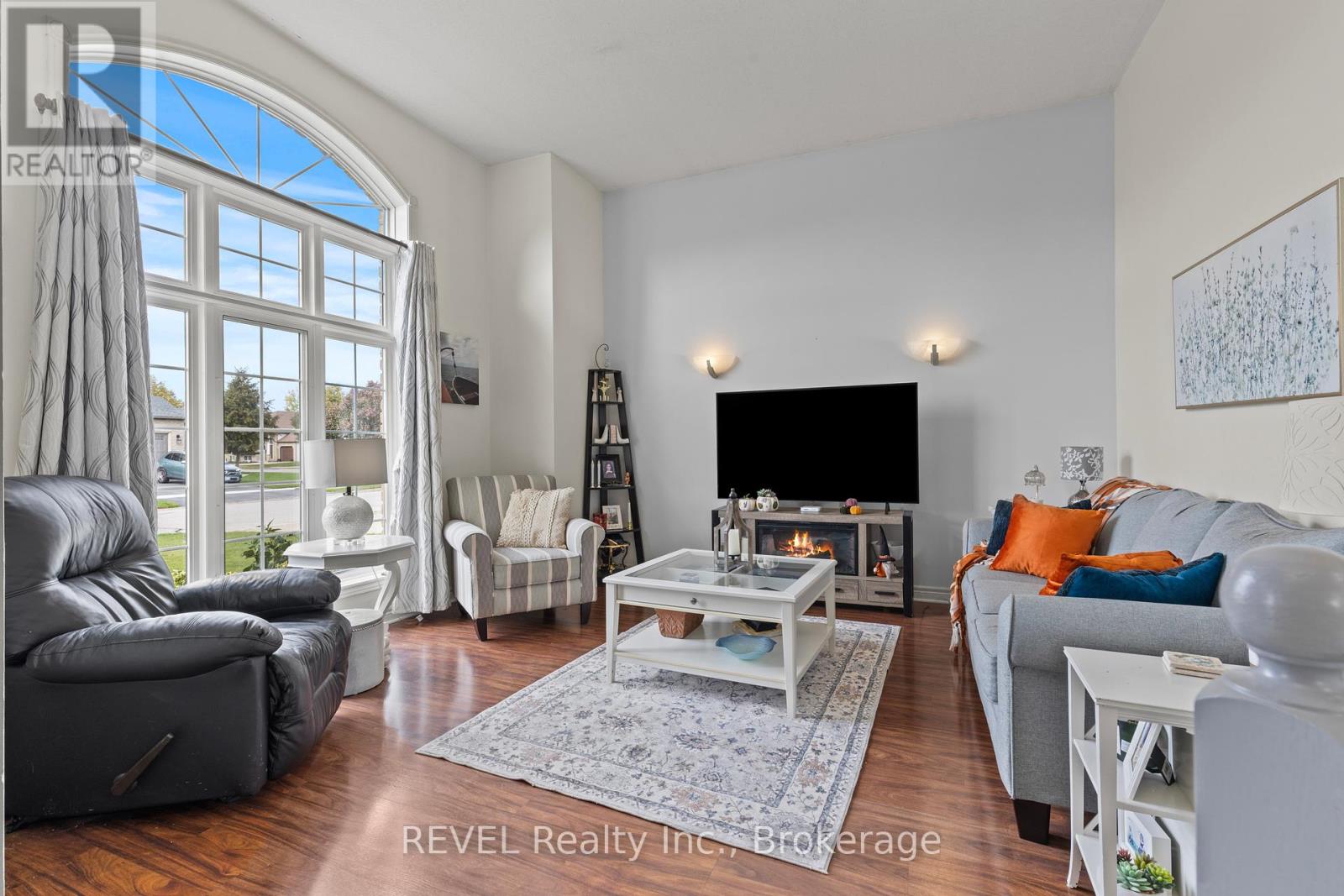 360 Antoinette Road, Fort Erie, Ontario  L2A 6S5 - Photo 7 - X12466371