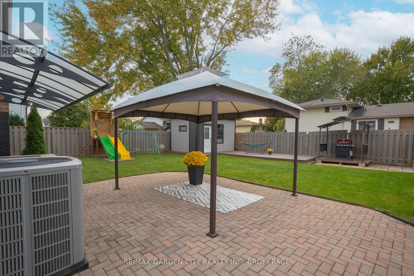 53 Brant Avenue, Welland, Ontario  L3C 6C6 - Photo 31 - X12466411