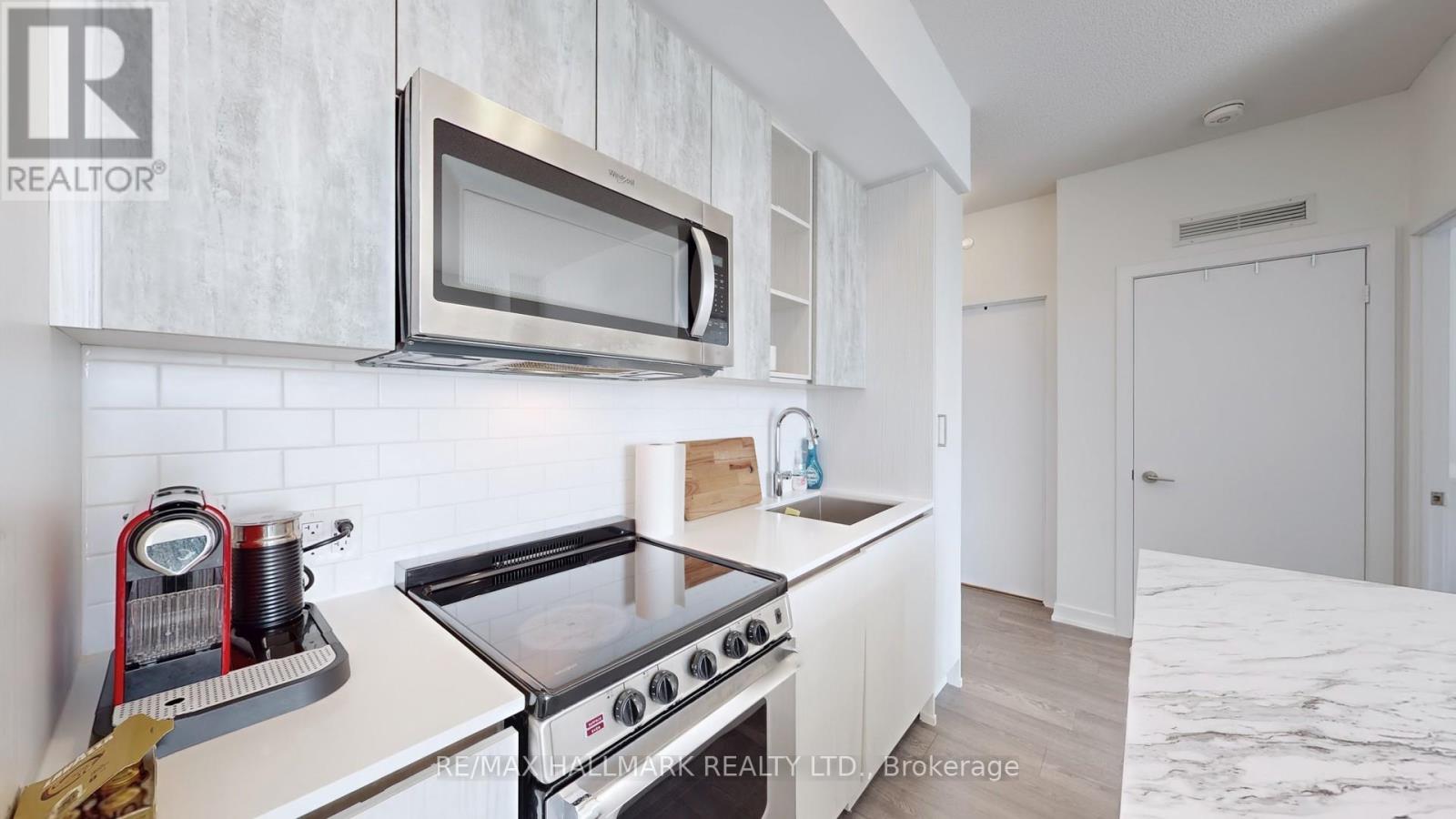 1407 - 251 Manitoba Street, Toronto, Ontario  M8Y 0C7 - Photo 17 - W12446571