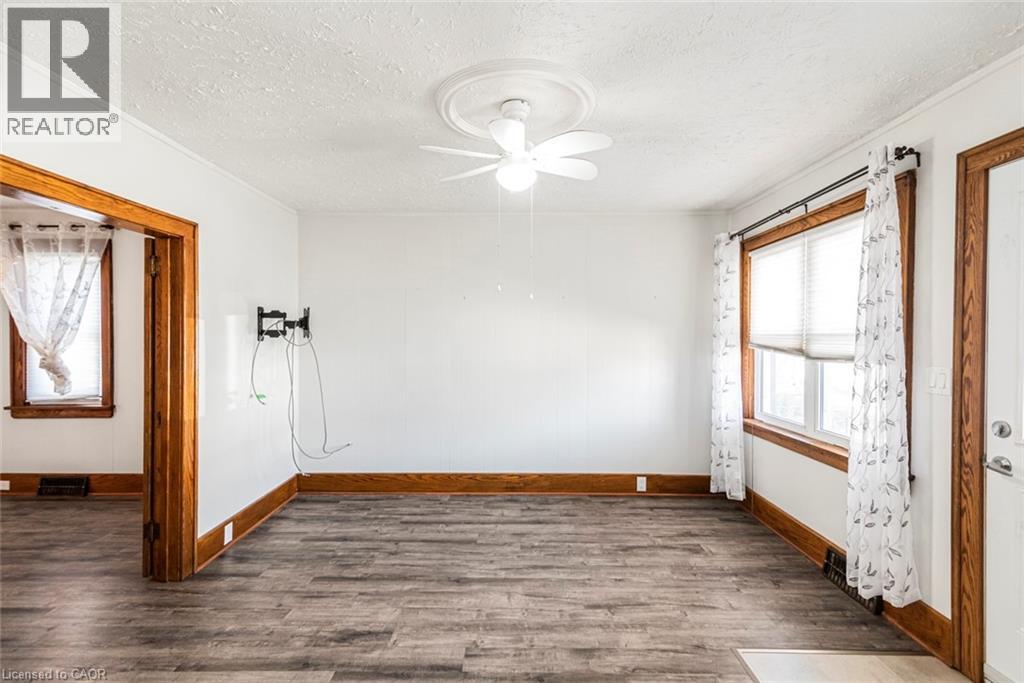 236 Grove Street, Simcoe, Ontario  N3Y 1K9 - Photo 6 - 40779770