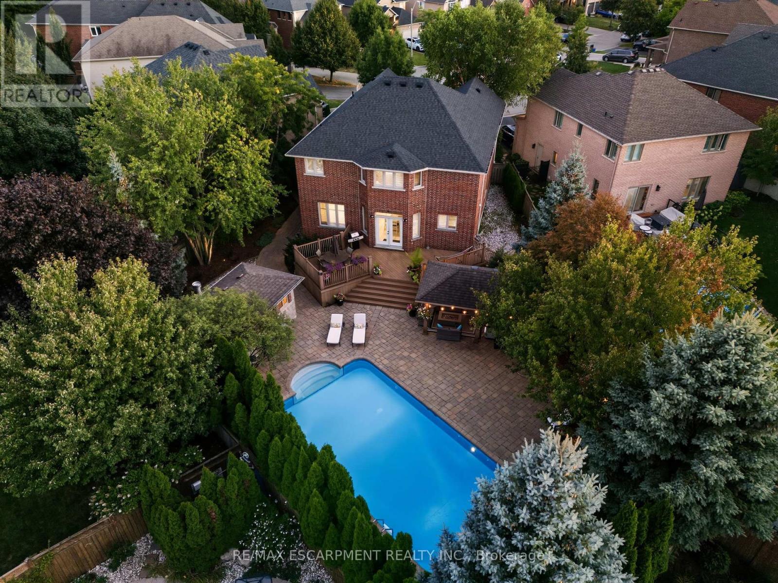 79 Commando Court, Hamilton, Ontario  L8B 0J6 - Photo 41 - X12466294