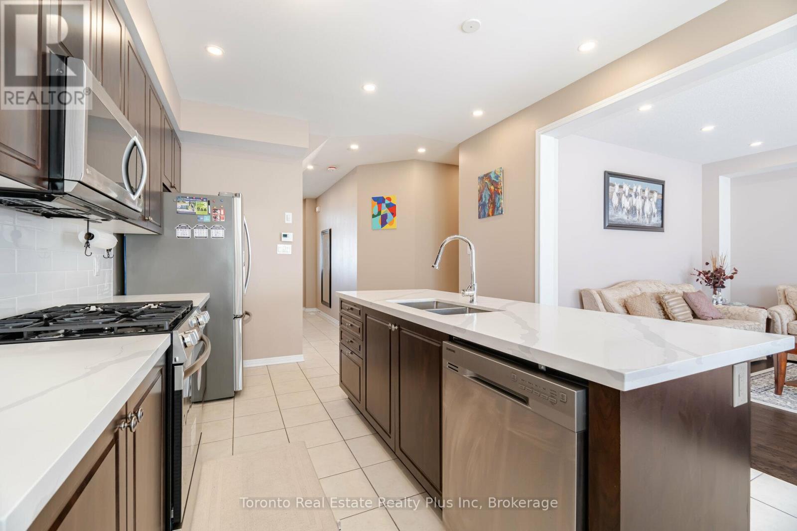 59 Stamford Street, Woolwich, Ontario  N0B 1M0 - Photo 10 - X12466299