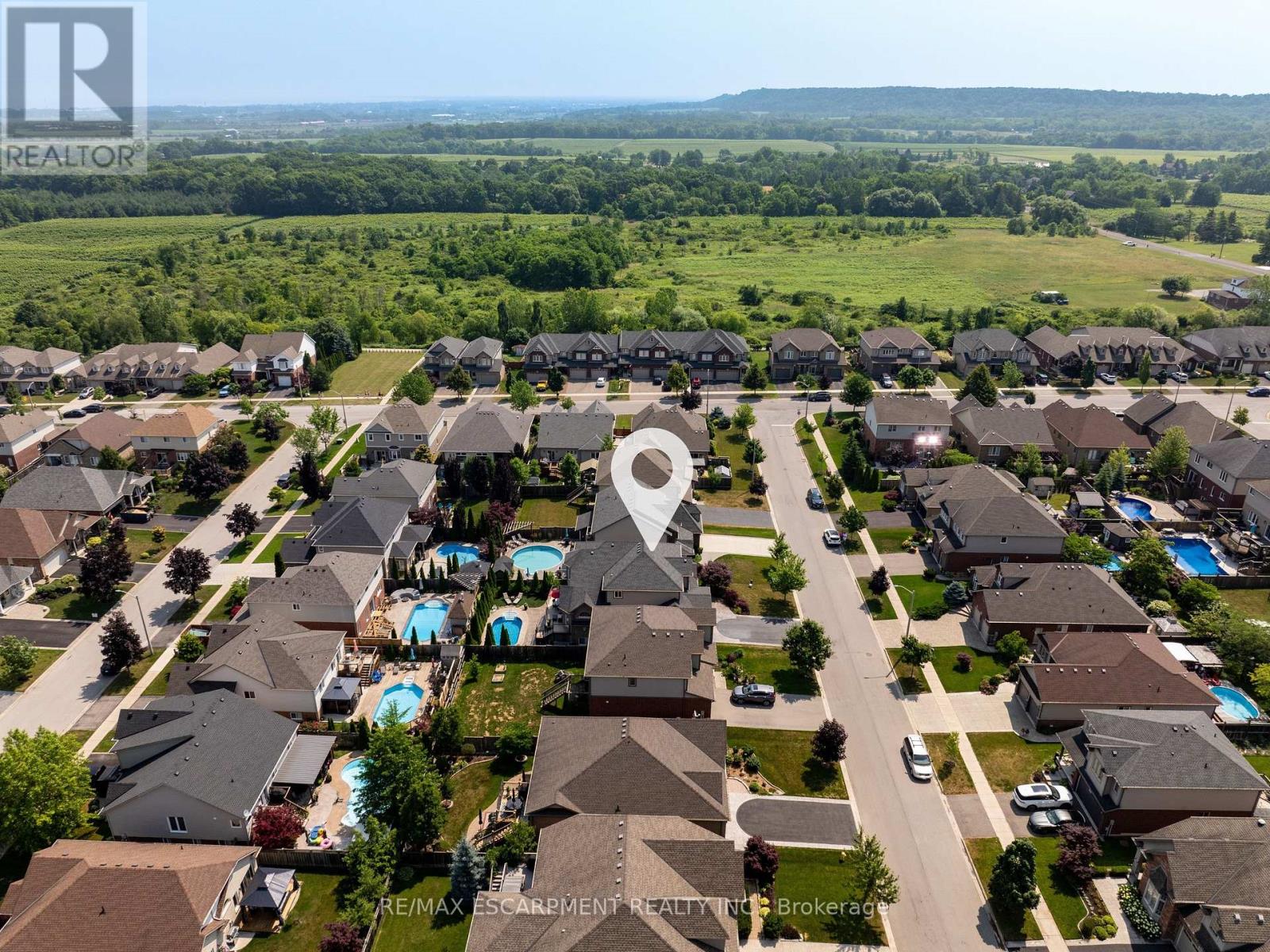 4957 Gilmore Street, Lincoln, Ontario  L3J 0G9 - Photo 48 - X12466336