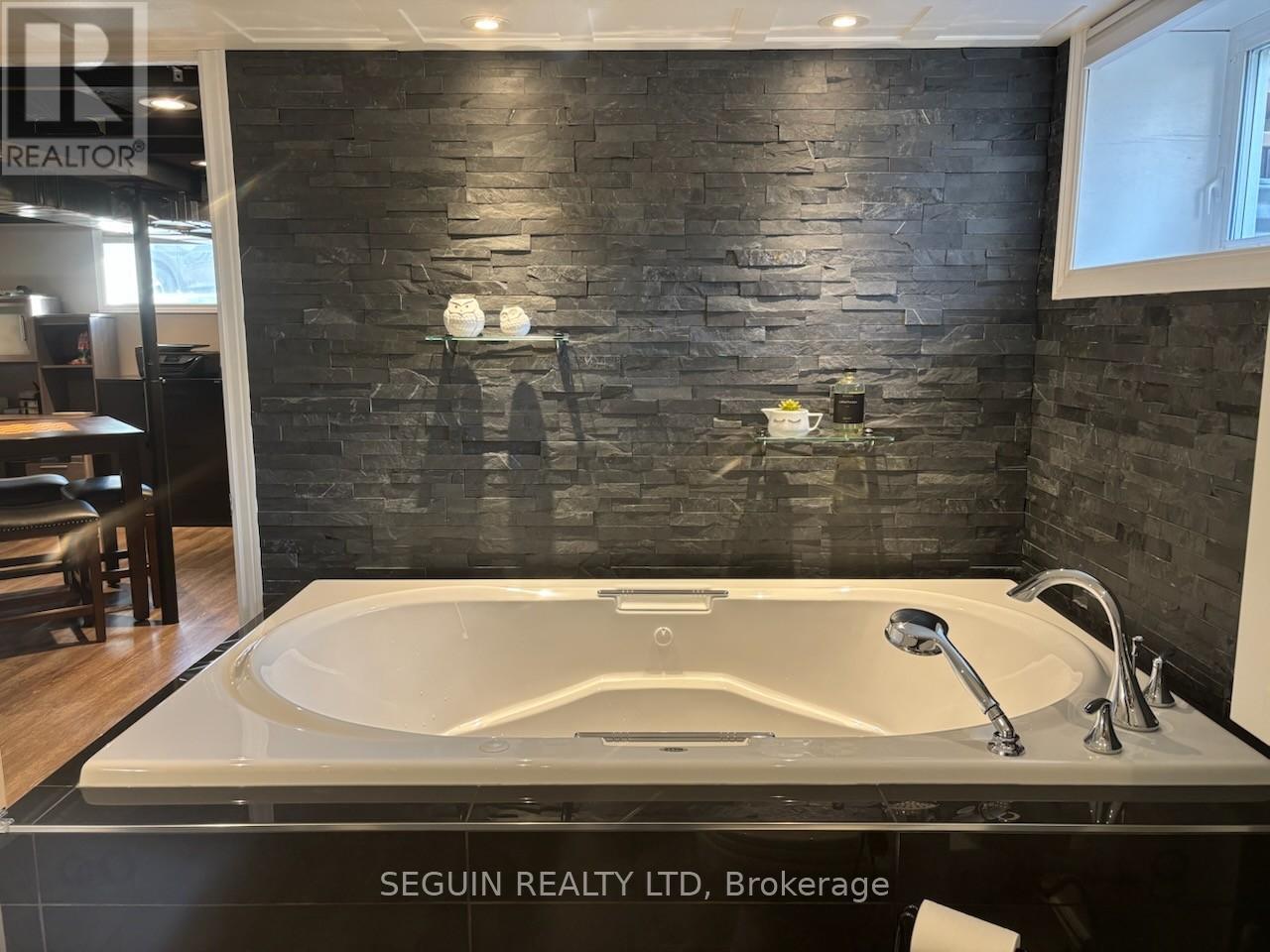 114 Stanley Avenue, Champlain, Ontario  K0B 1R0 - Photo 31 - X12466412