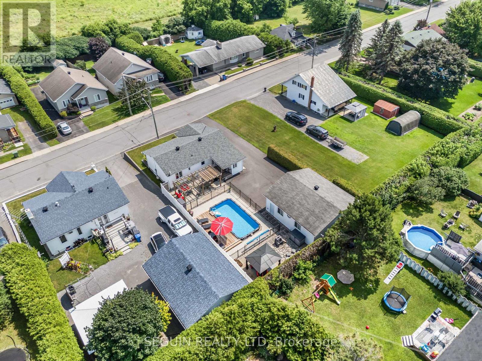 114 Stanley Avenue, Champlain, Ontario  K0B 1R0 - Photo 35 - X12466412