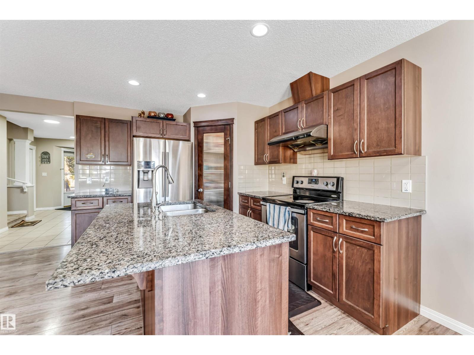 2138 52a St Sw, Edmonton, Alberta  T6X 1X4 - Photo 25 - E4462351