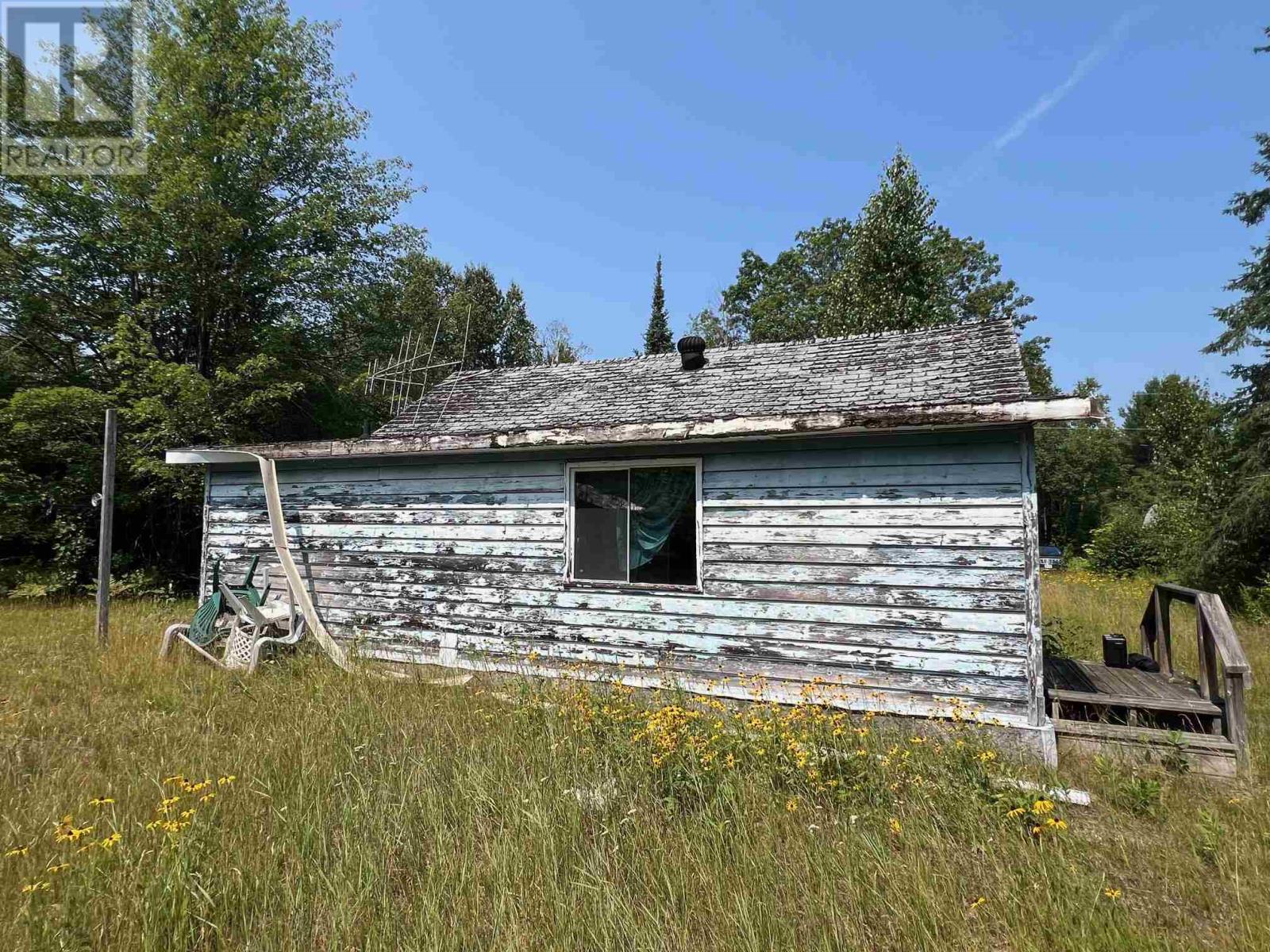2231 Hilton Rd, Hilton Beach, Ontario  P0R 1G0 - Photo 4 - SM252152