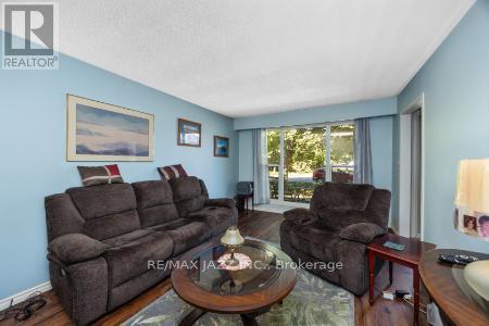 389 Carnaby Court, Oshawa, Ontario  L1G 6W4 - Photo 14 - E12466548