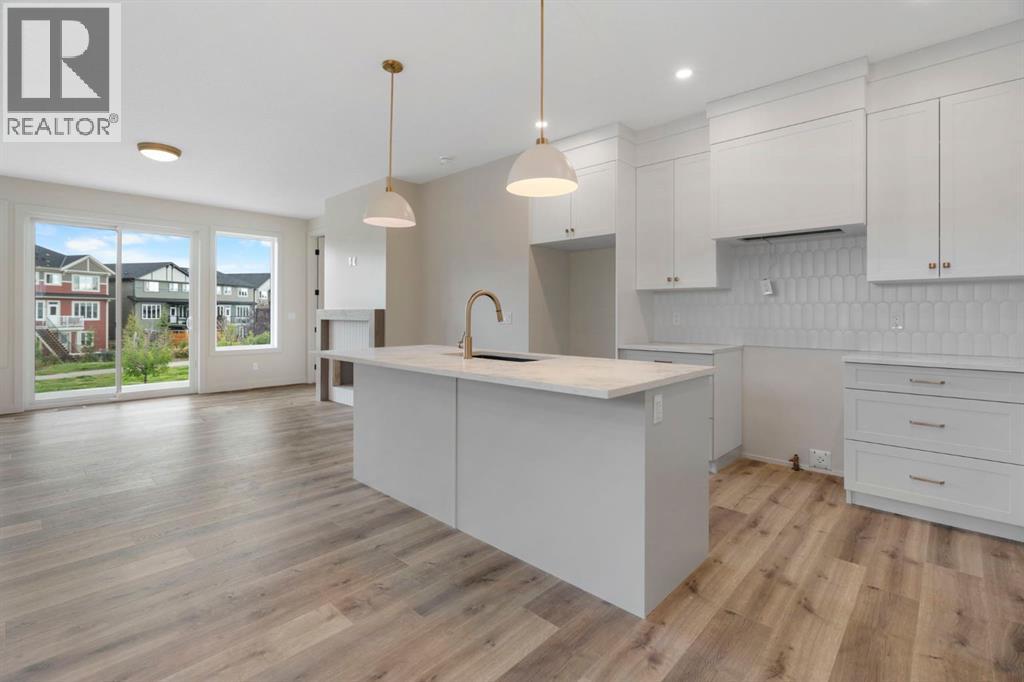 88 Sunrise Heath, Cochrane, Alberta  T4C 0W3 - Photo 4 - A2250581