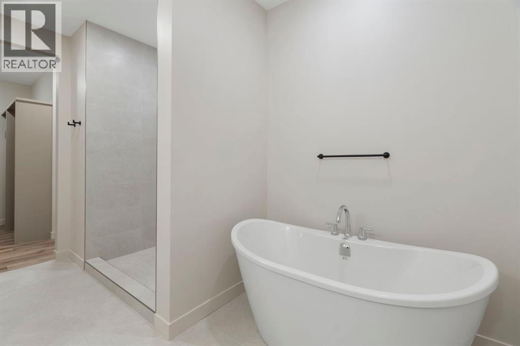 88 Sunrise Heath, Cochrane, Alberta  T4C 0W3 - Photo 12 - A2250581