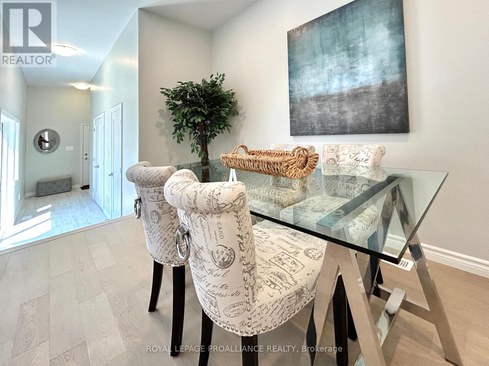 79 Athabaska Drive, Belleville, Ontario  K8N 0T1 - Photo 11 - X12466521