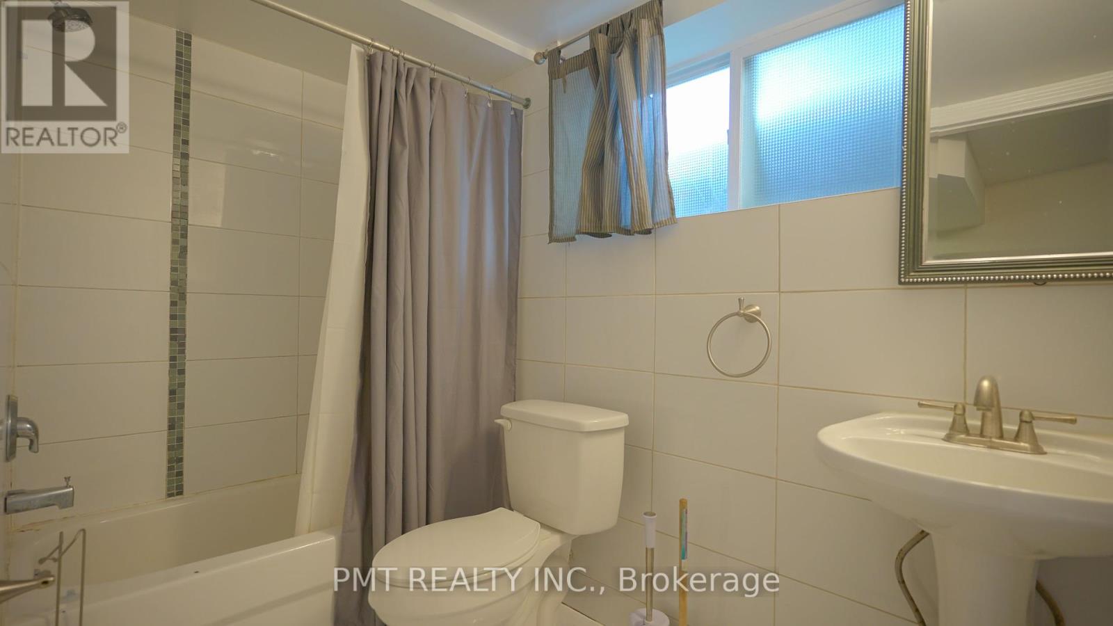 Basement - 37 Brookfield Street, Toronto, Ontario  M6J 3A8 - Photo 9 - C12391768