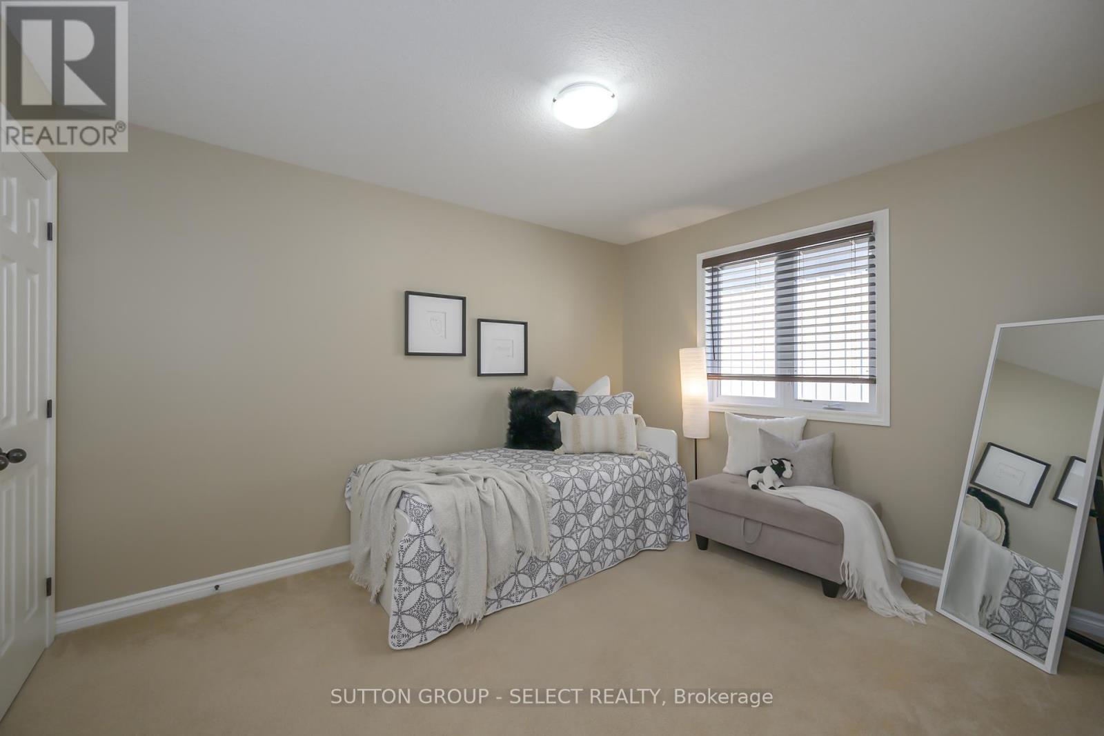 1849 Devos Drive, London North, Ontario  N5X 0G1 - Photo 20 - X12466559