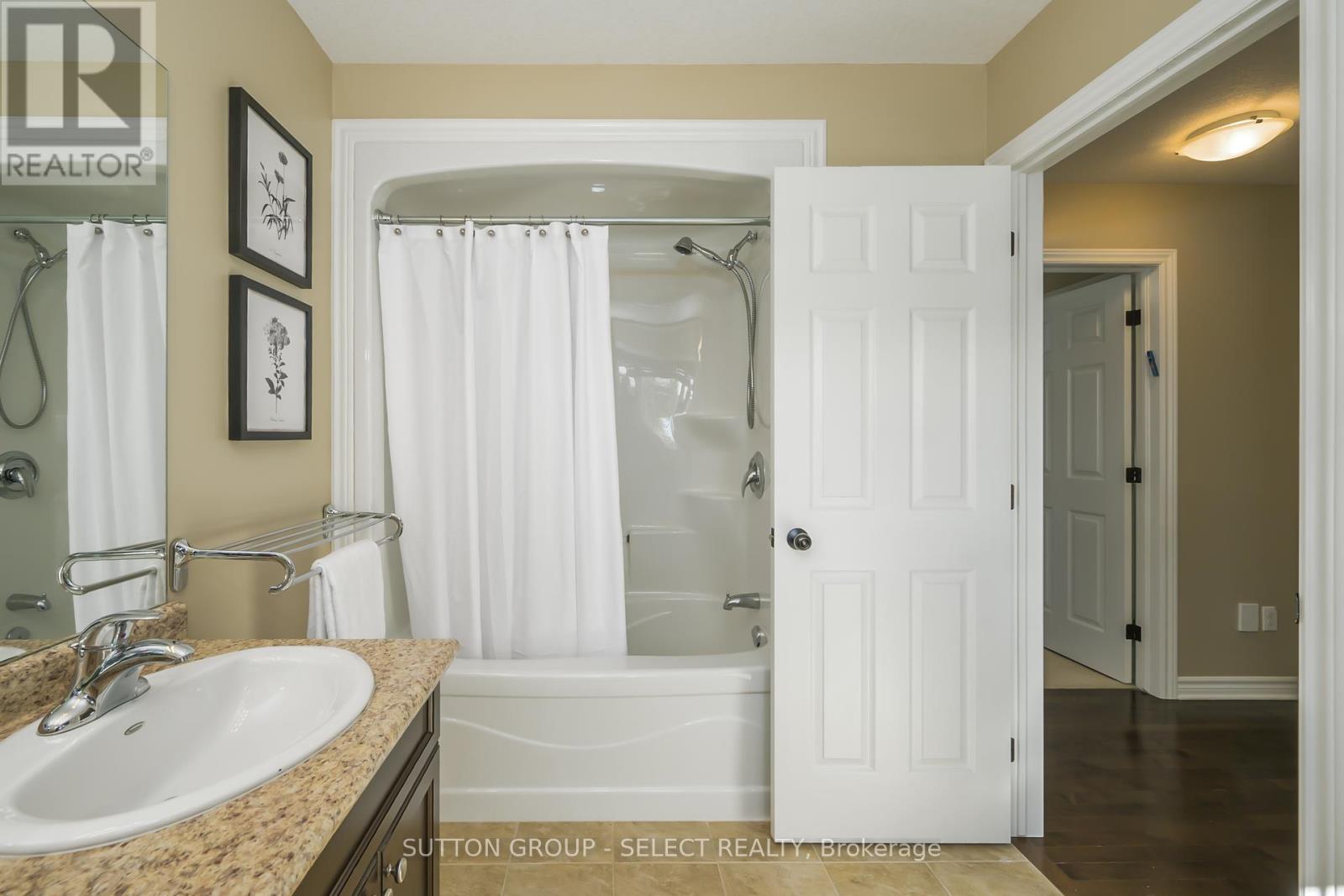 1849 Devos Drive, London North, Ontario  N5X 0G1 - Photo 25 - X12466559