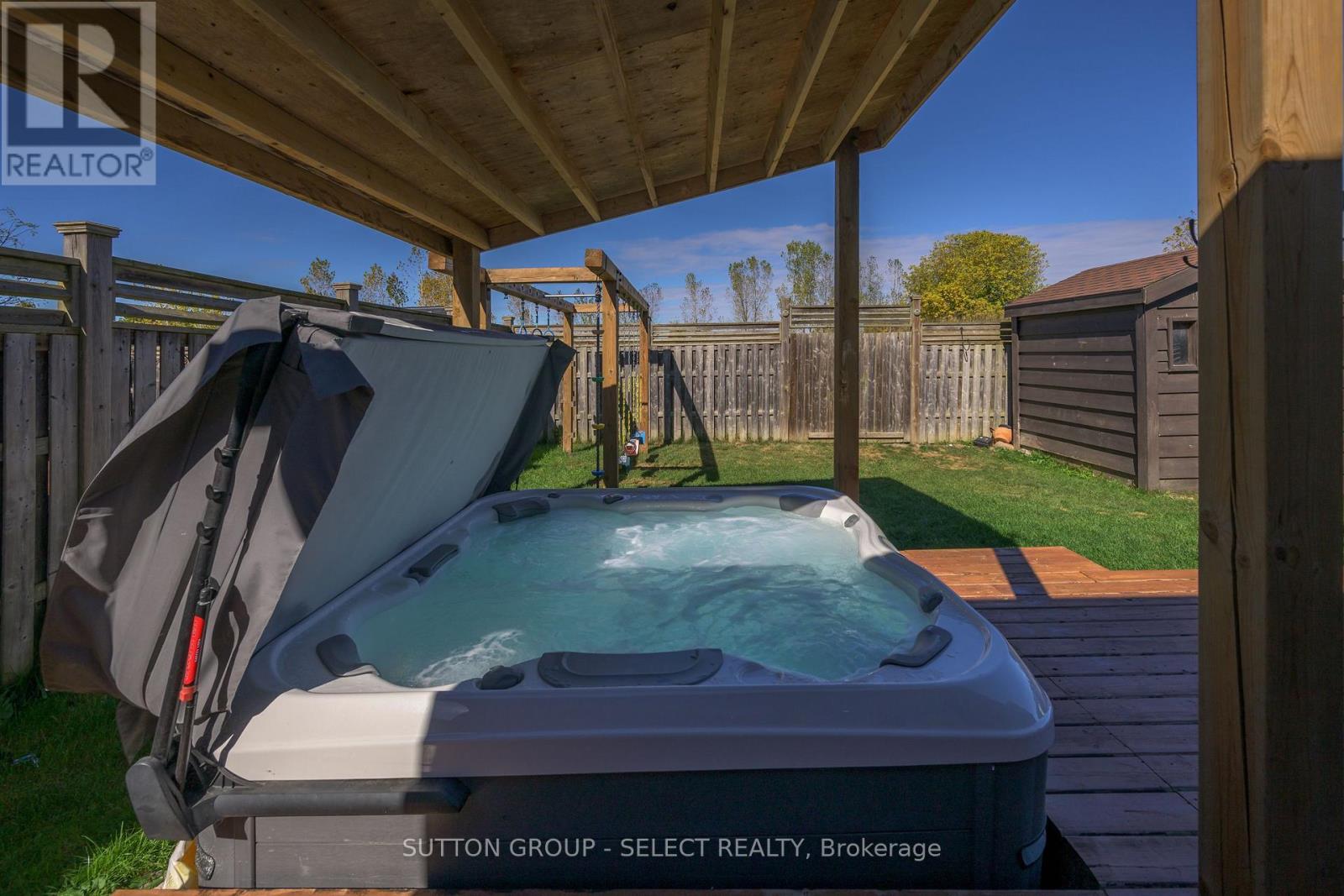 1849 Devos Drive, London North, Ontario  N5X 0G1 - Photo 34 - X12466559