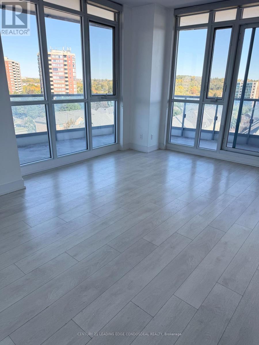 913 - 9471 Yonge Street, Richmond Hill, Ontario  L4C 0Z5 - Photo 4 - N12466155