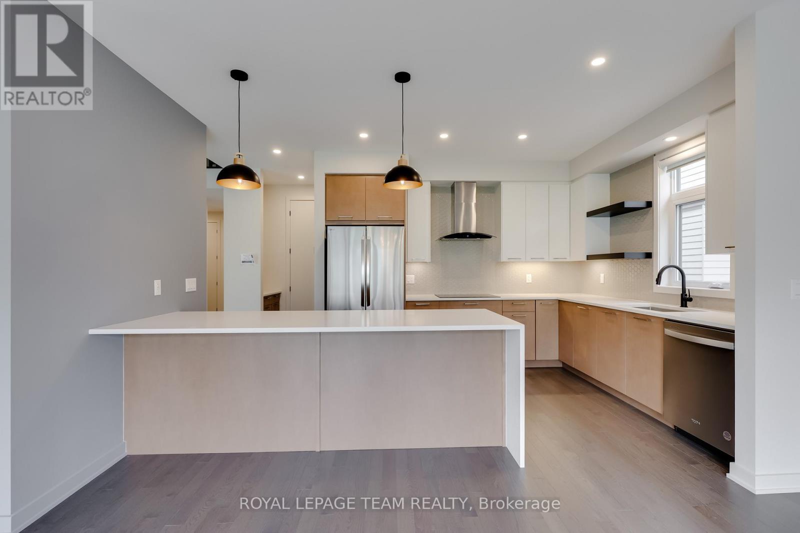 405 Point Grey Terrace, Ottawa, Ontario  K2K 0M5 - Photo 20 - X12466509