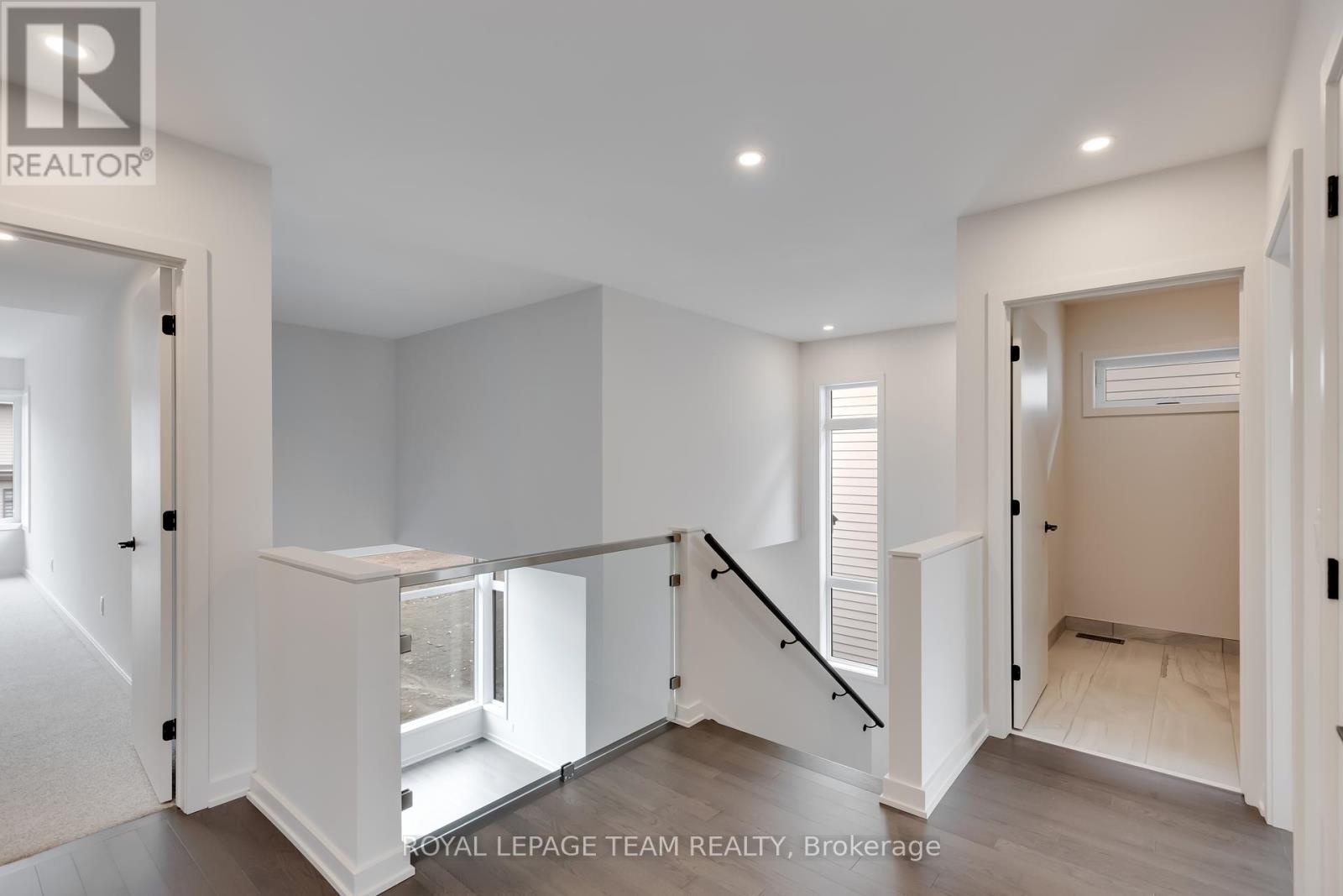 405 Point Grey Terrace, Ottawa, Ontario  K2K 0M5 - Photo 29 - X12466509