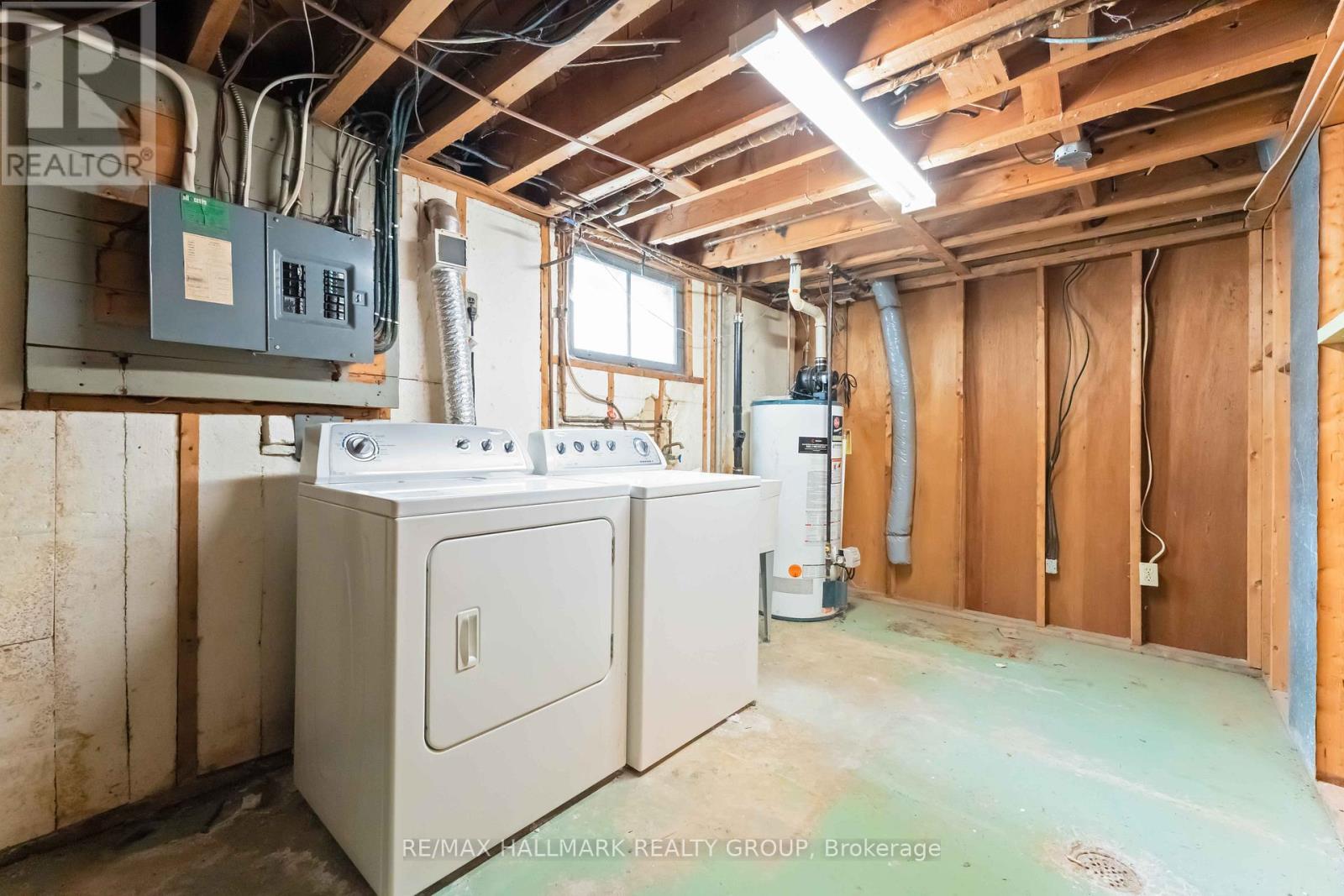 2055 Neepawa Avenue, Ottawa, Ontario  K2A 3L7 - Photo 23 - X12466510