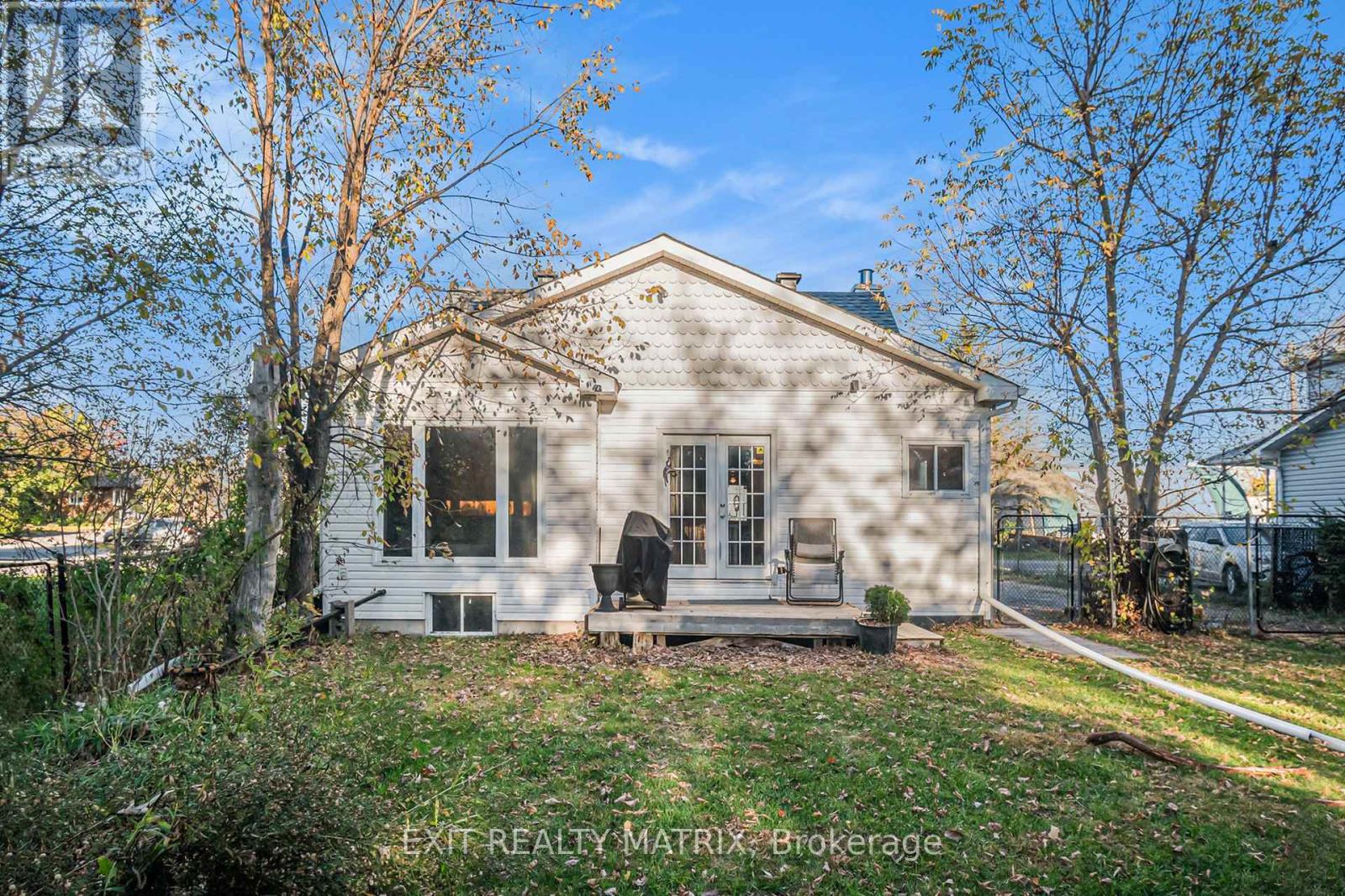 3498 Sarsfield Road, Ottawa, Ontario  K0A 3E0 - Photo 13 - X12466520