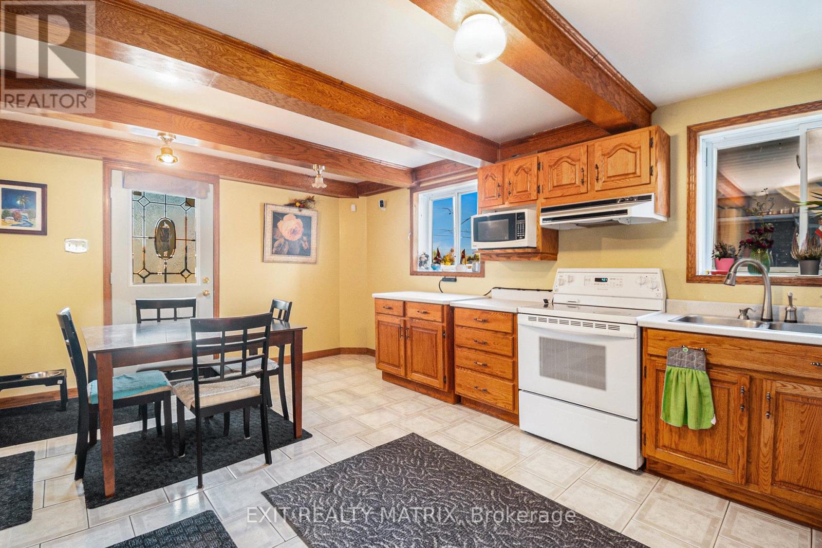 3498 Sarsfield Road, Ottawa, Ontario  K0A 3E0 - Photo 6 - X12466520