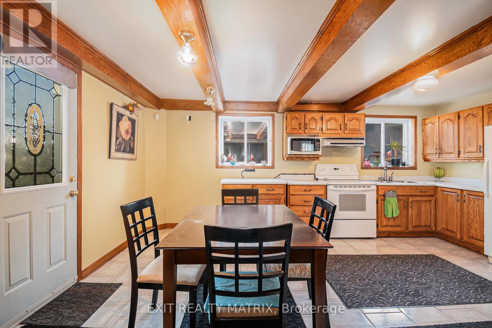 3498 Sarsfield Road, Ottawa, Ontario  K0A 3E0 - Photo 7 - X12466520