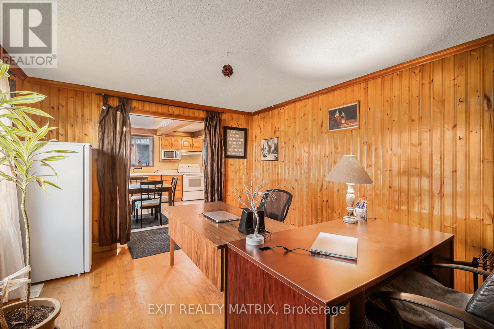 3498 Sarsfield Road, Ottawa, Ontario  K0A 3E0 - Photo 9 - X12466520