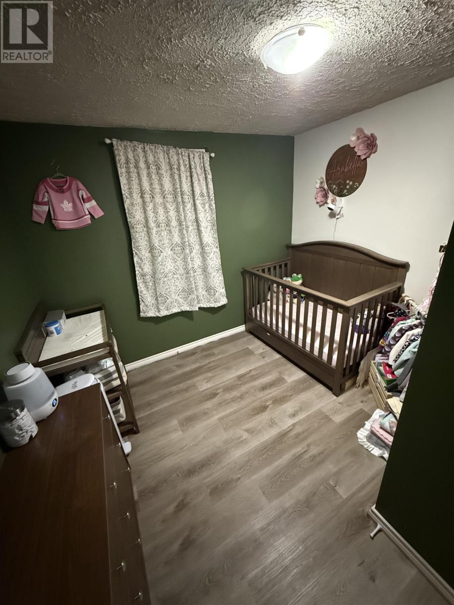 67 Goldshore Road, Red Lake, Ontario  P0V 2M0 - Photo 17 - TB253233