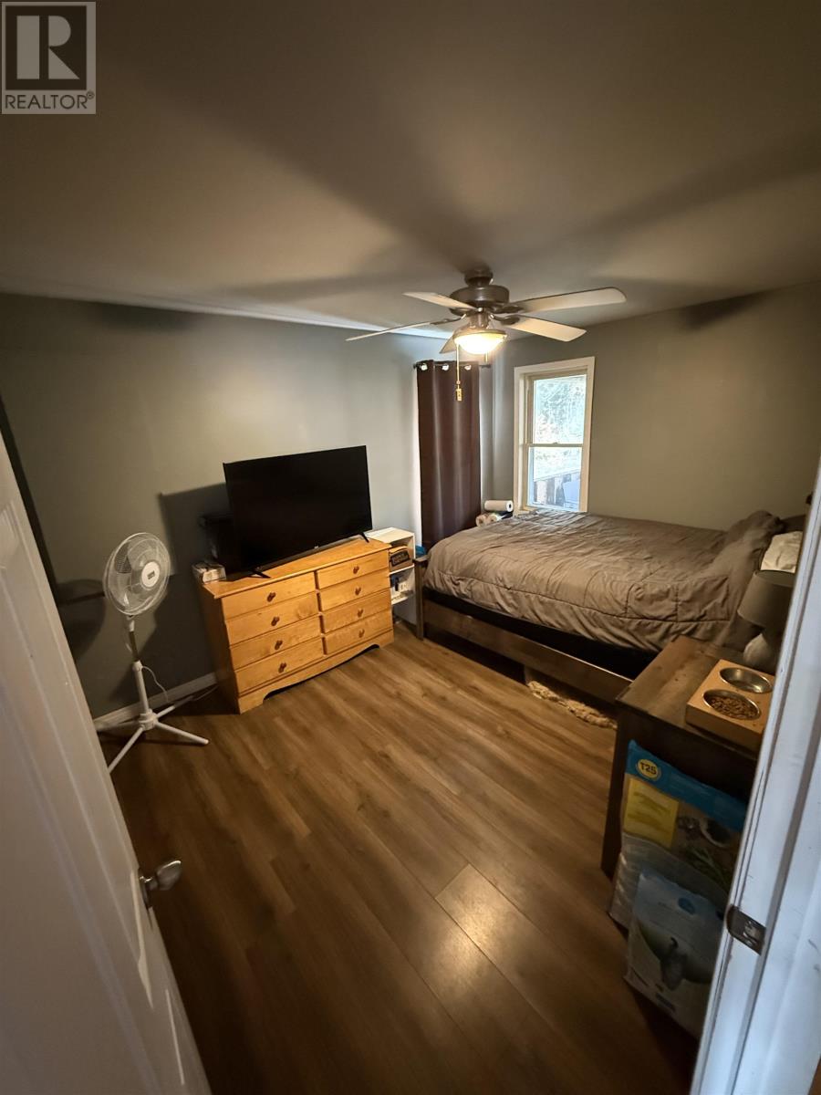 67 Goldshore Road, Red Lake, Ontario  P0V 2M0 - Photo 13 - TB253233