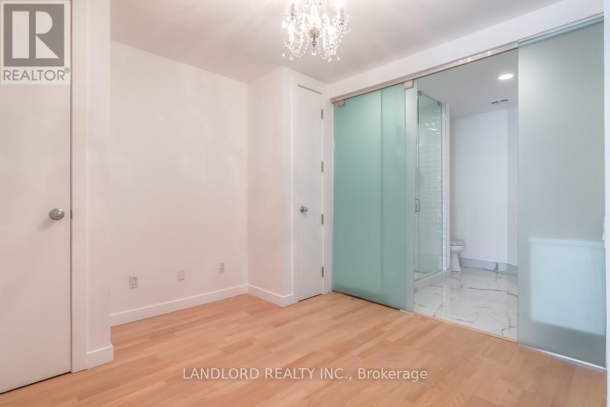 816 - 155 Dalhousie Street, Toronto, Ontario  M5B 2P7 - Photo 15 - C12466441