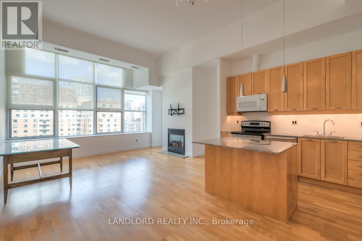 816 - 155 Dalhousie Street, Toronto, Ontario  M5B 2P7 - Photo 3 - C12466441