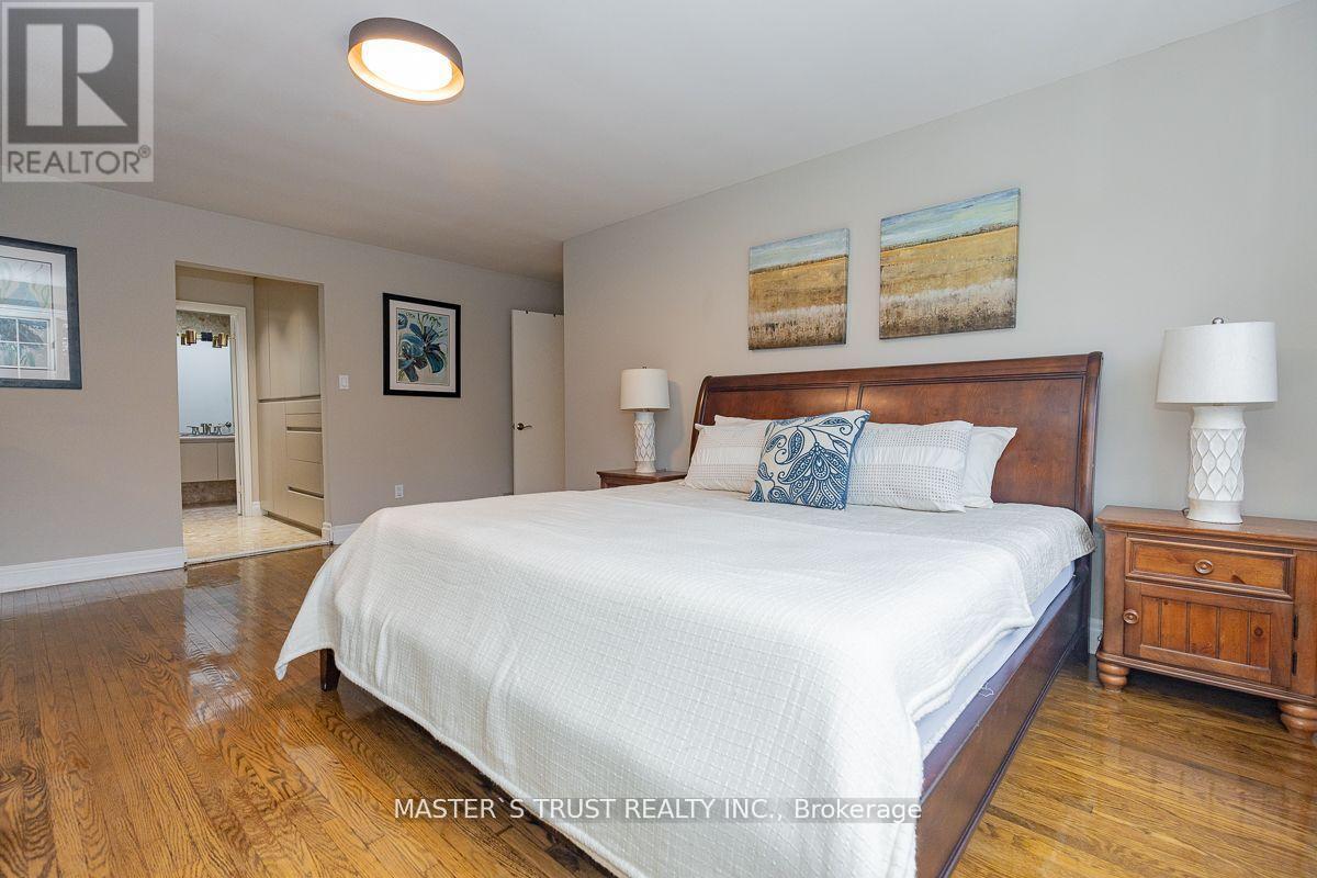 153 Banbury Road, Toronto, Ontario  M3B 2L7 - Photo 10 - C12466487