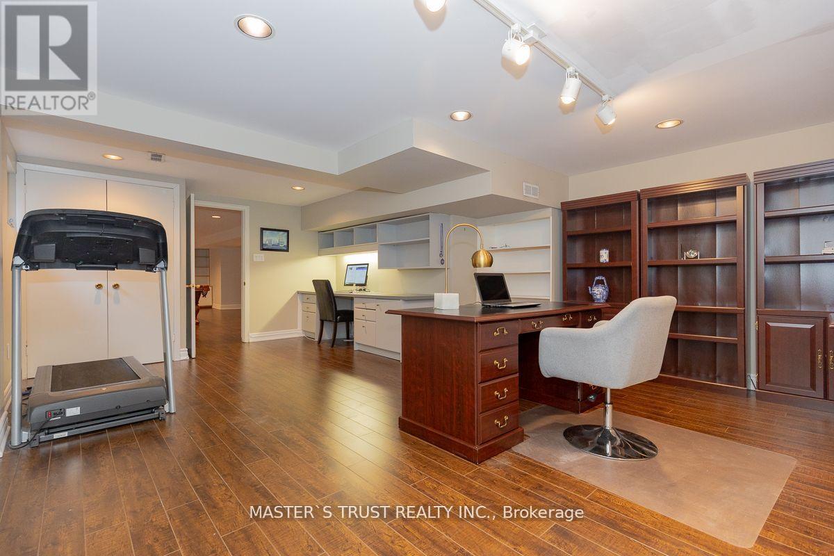 153 Banbury Road, Toronto, Ontario  M3B 2L7 - Photo 11 - C12466487