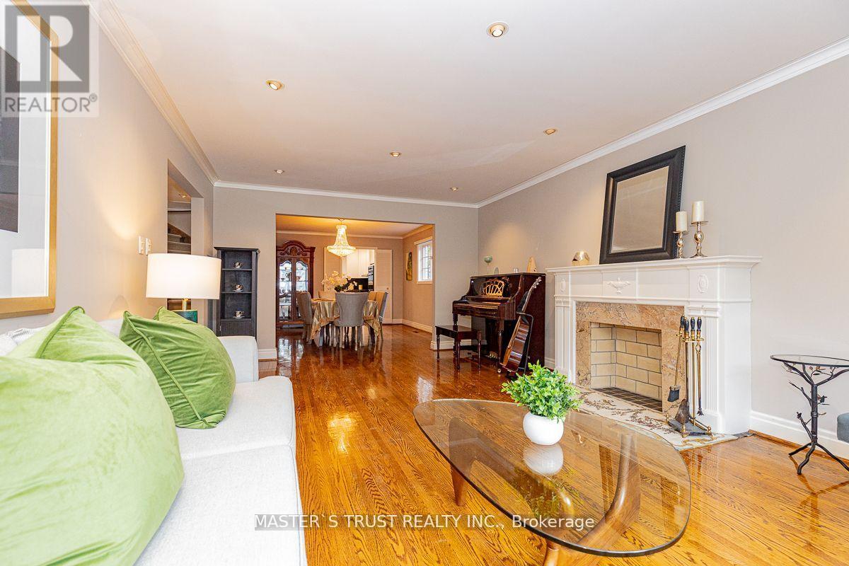 153 Banbury Road, Toronto, Ontario  M3B 2L7 - Photo 16 - C12466487
