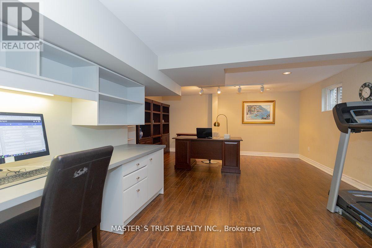 153 Banbury Road, Toronto, Ontario  M3B 2L7 - Photo 45 - C12466487