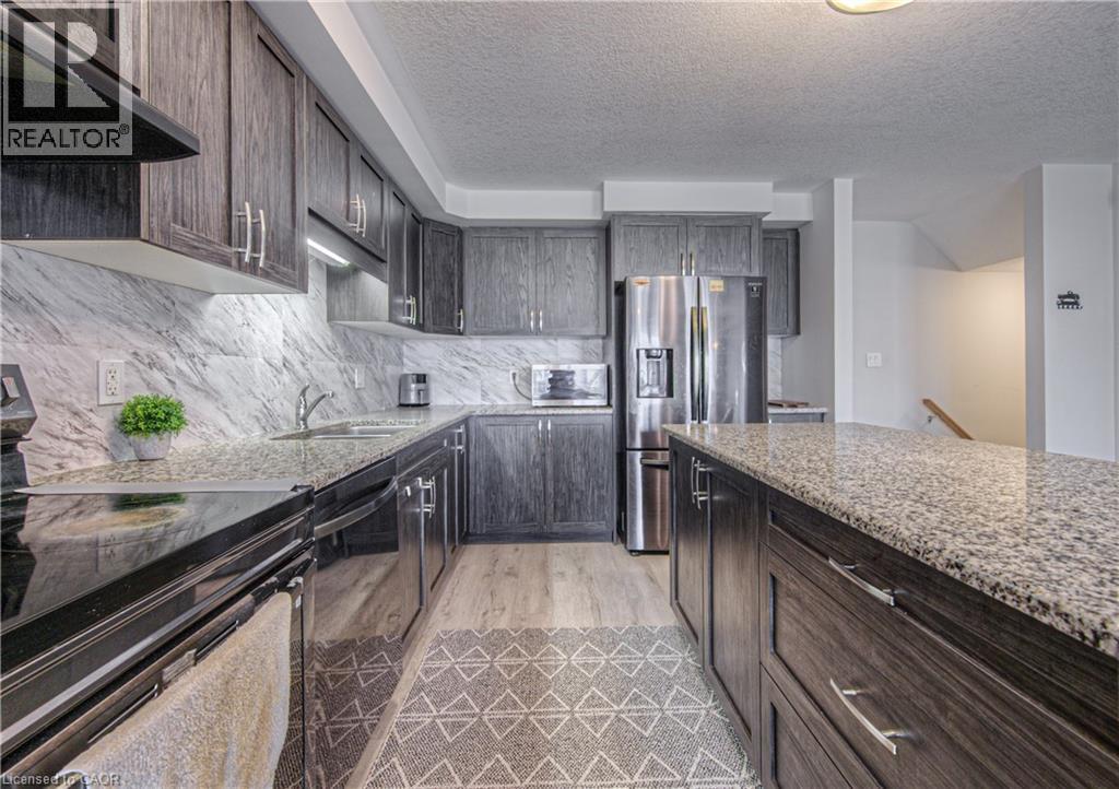 23 Valencia Avenue, Kitchener, Ontario  N2R 0R7 - Photo 12 - 40779445