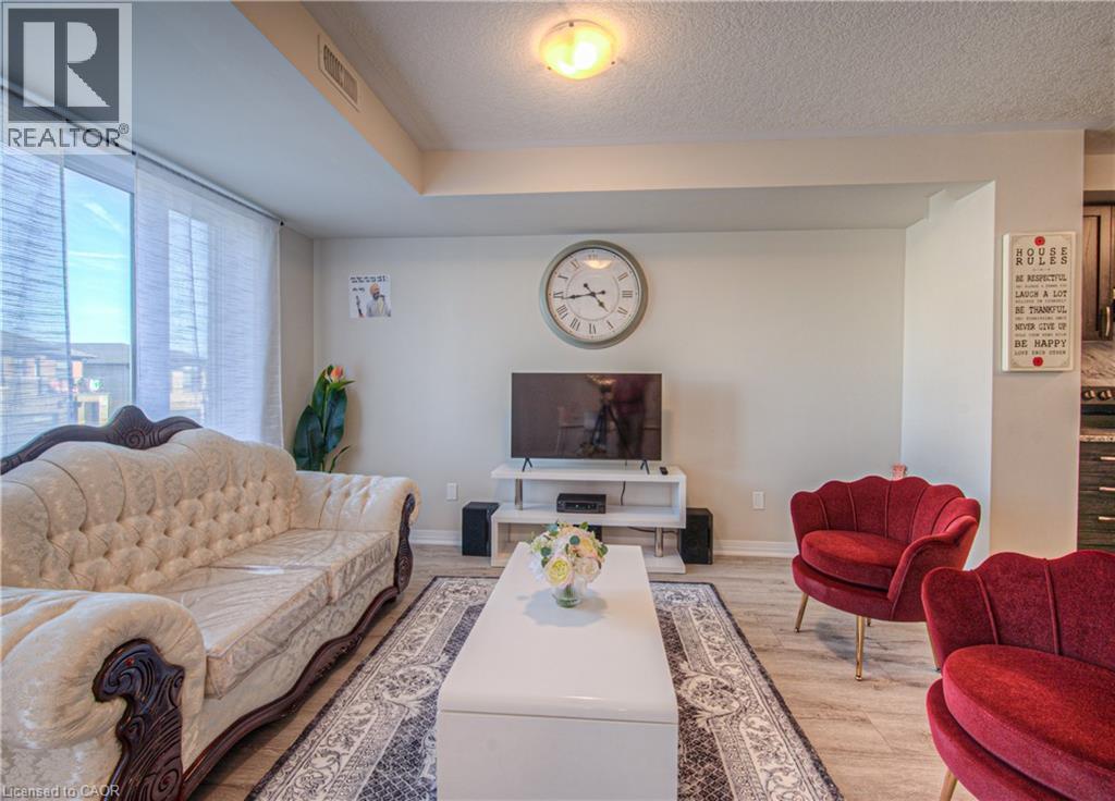 23 Valencia Avenue, Kitchener, Ontario  N2R 0R7 - Photo 18 - 40779445