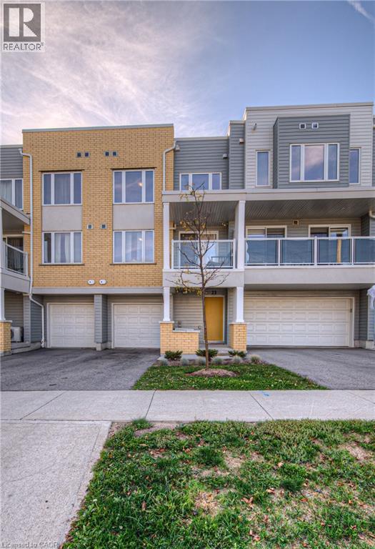 23 Valencia Avenue, Kitchener, Ontario  N2R 0R7 - Photo 2 - 40779445