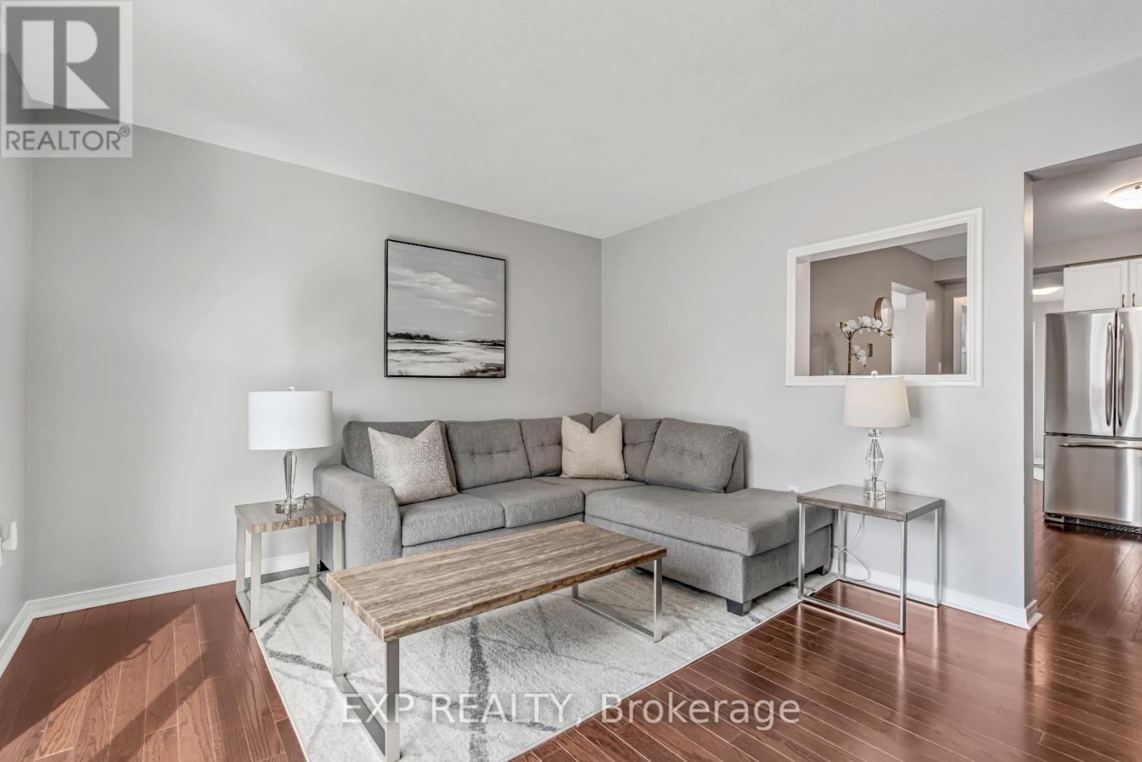 15 Smith Drive, Halton Hills, Ontario  L7G 5K7 - Photo 12 - W12217434