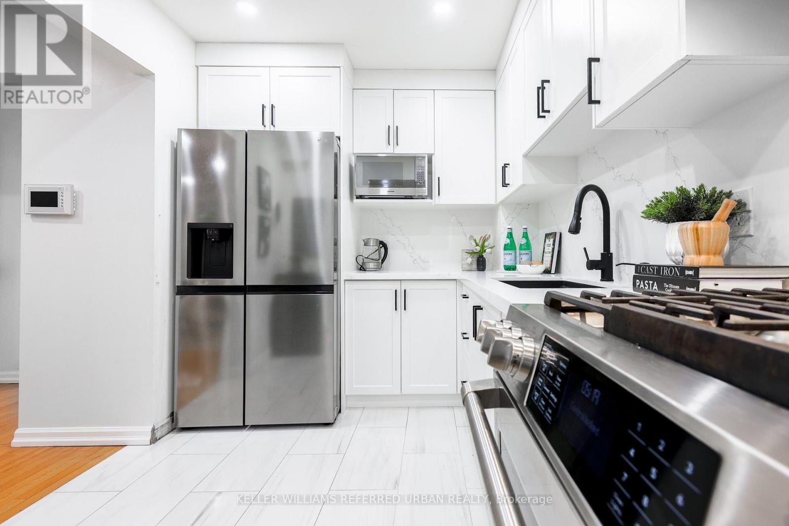 84 Lowry Square, Toronto, Ontario  M1B 1N6 - Photo 14 - E12466367