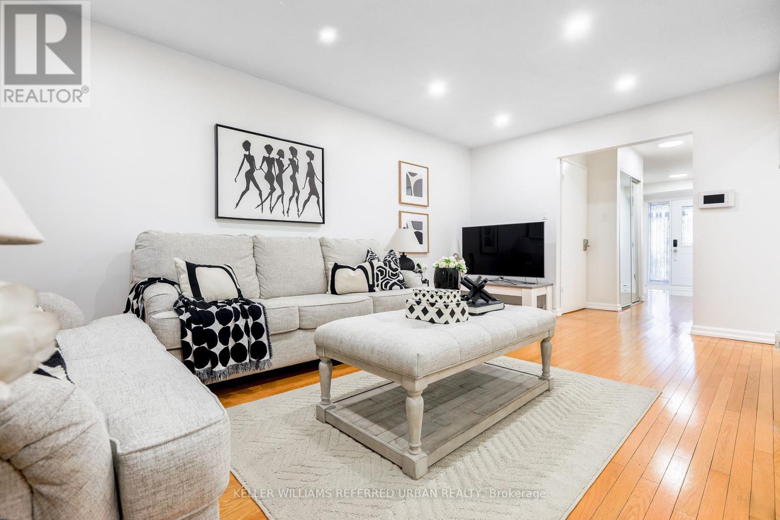 84 Lowry Square, Toronto, Ontario  M1B 1N6 - Photo 9 - E12466367