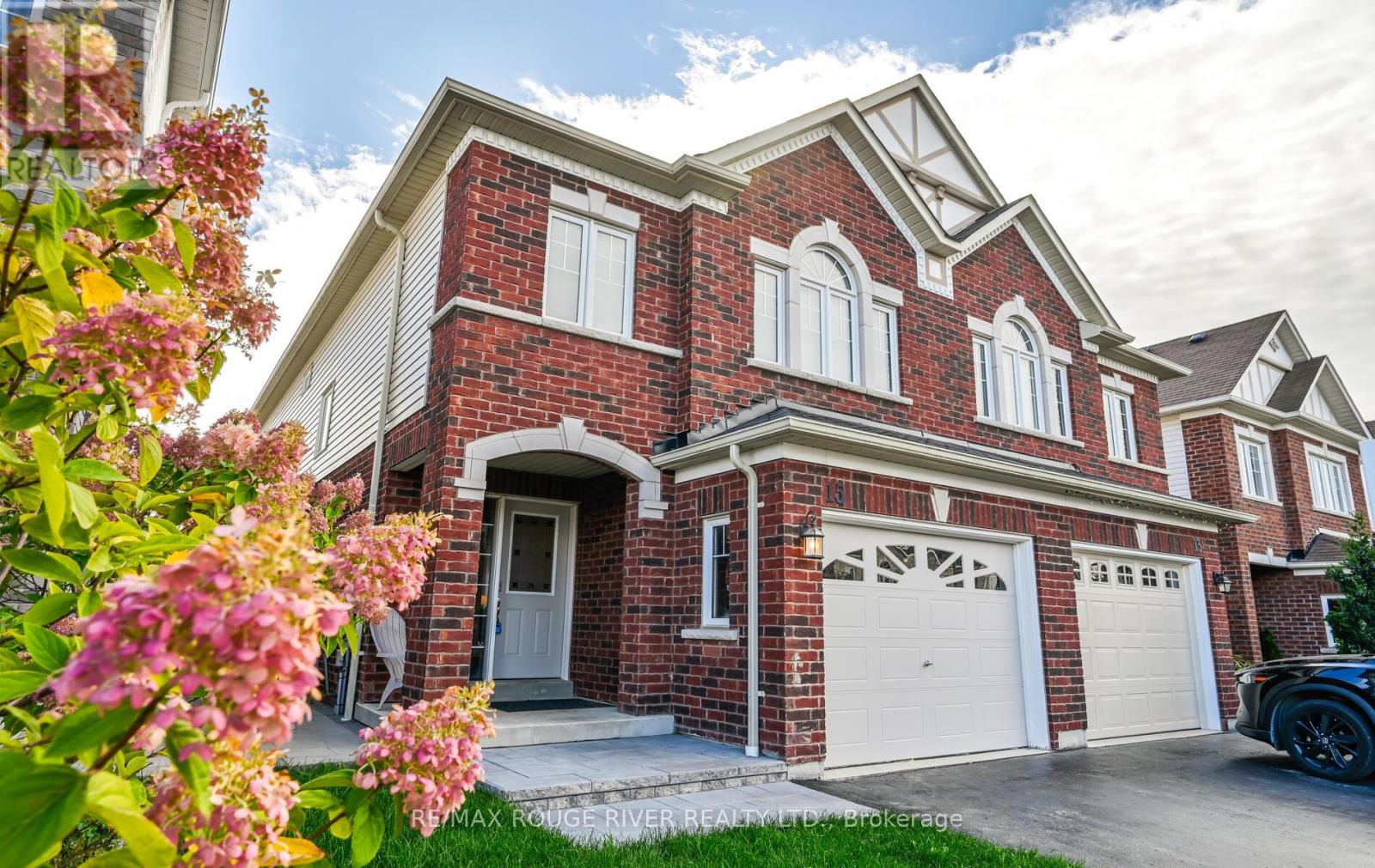15 DENNY STREET, Ajax, Ontario